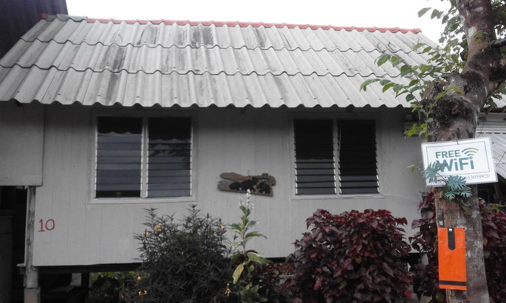 Baan Pai Likit Hotel Exterior foto